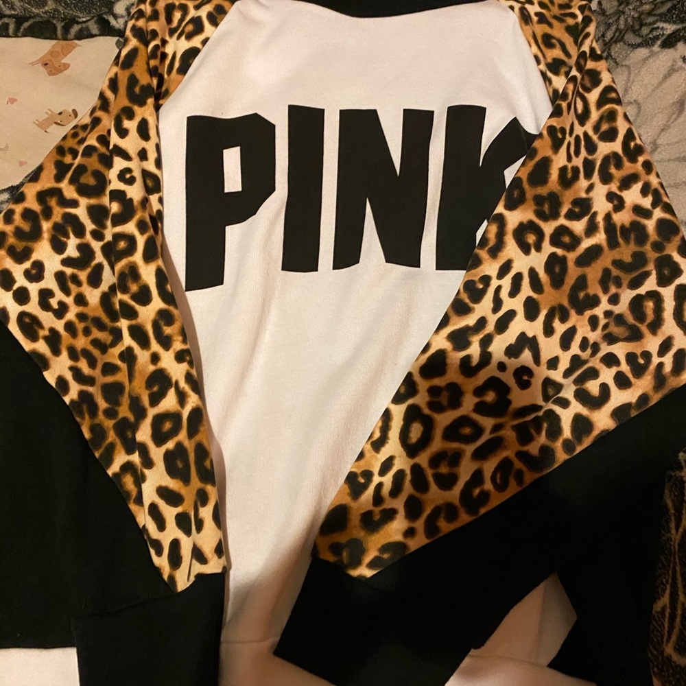 Pink sweatshirt